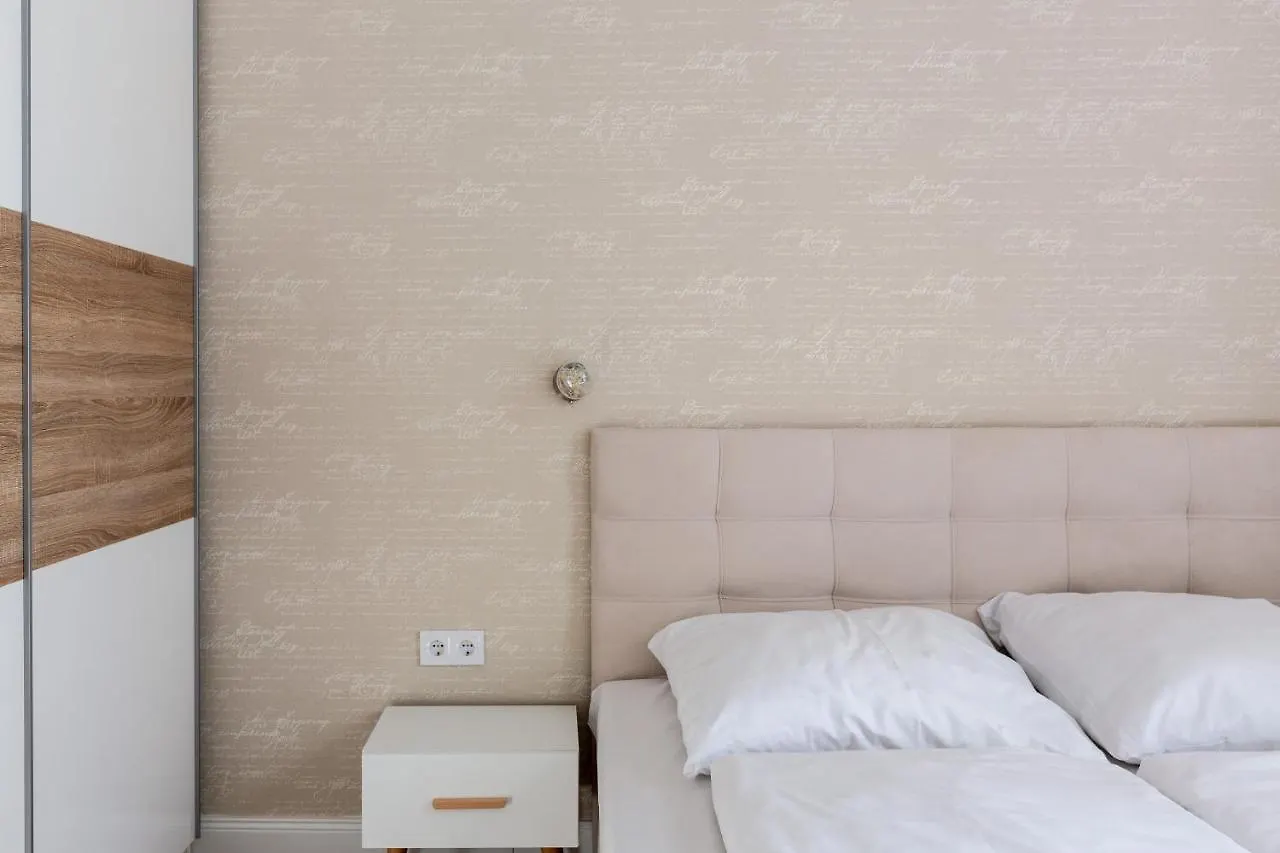 Апартаменты Downtown Elegance By Great Market Hall - 2 Bedrooms, 1 Living Room, 2 Bathrooms, Free Airconditioner, Free Italien Coffee Будапешт